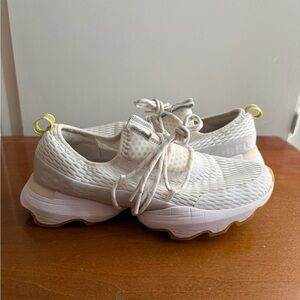 Sorel Womens Kinetic Impact II Lace Sneaker White